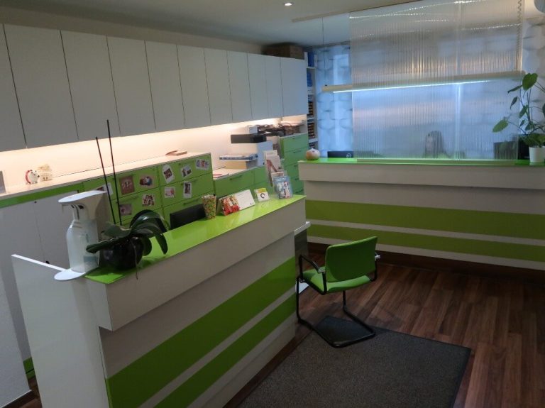 dr. med. Máté Mátrai Gynäkologie in Stuttgart - Rezeption